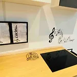 Quartieri Sound Napoli - Apt Con Terrazza E Cucina 3 Min Toledo