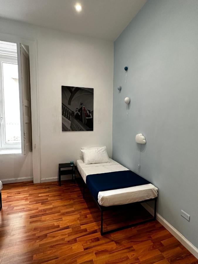 Sound - Apt Con Terrazza E Cucina 3 Min Toledo Naples