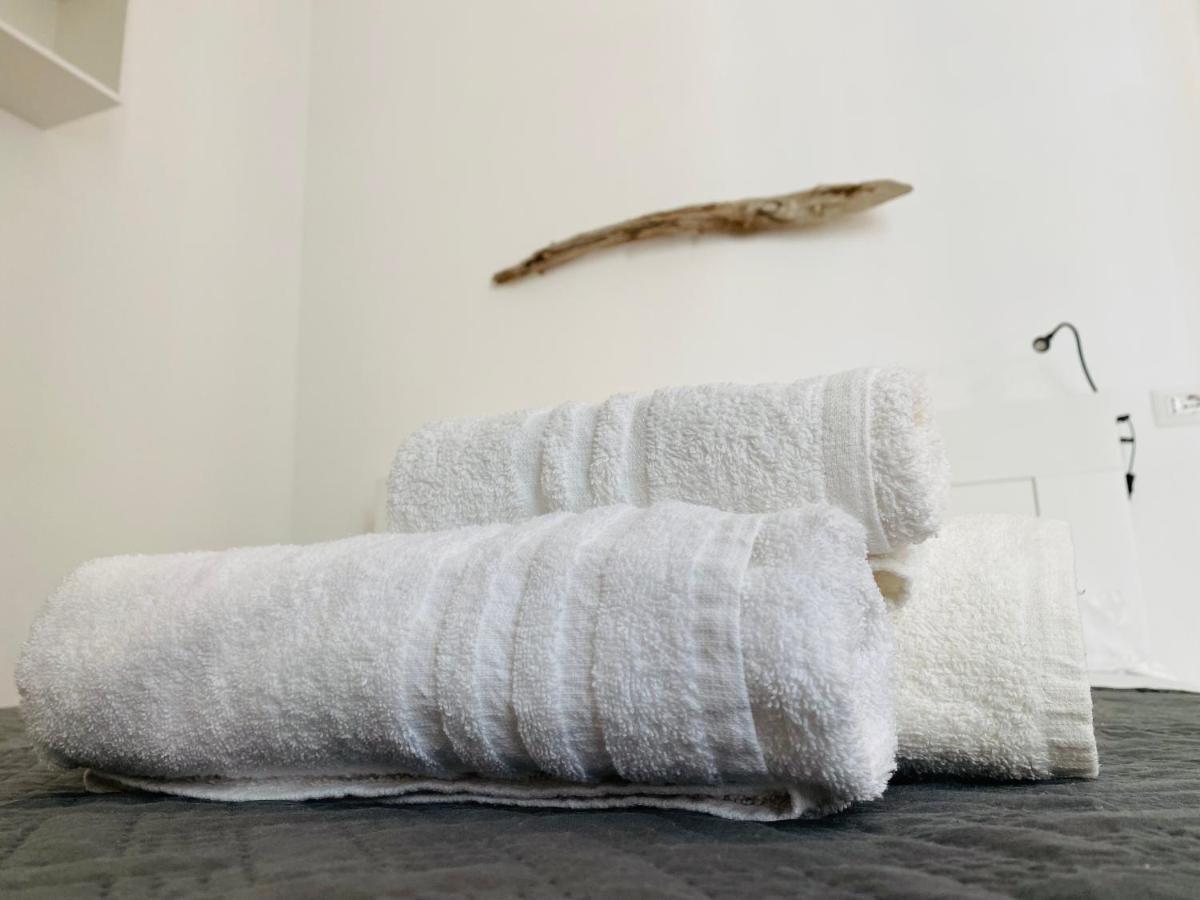Sound - Apt Con Terrazza E Cucina 3 Min Toledo * Naples