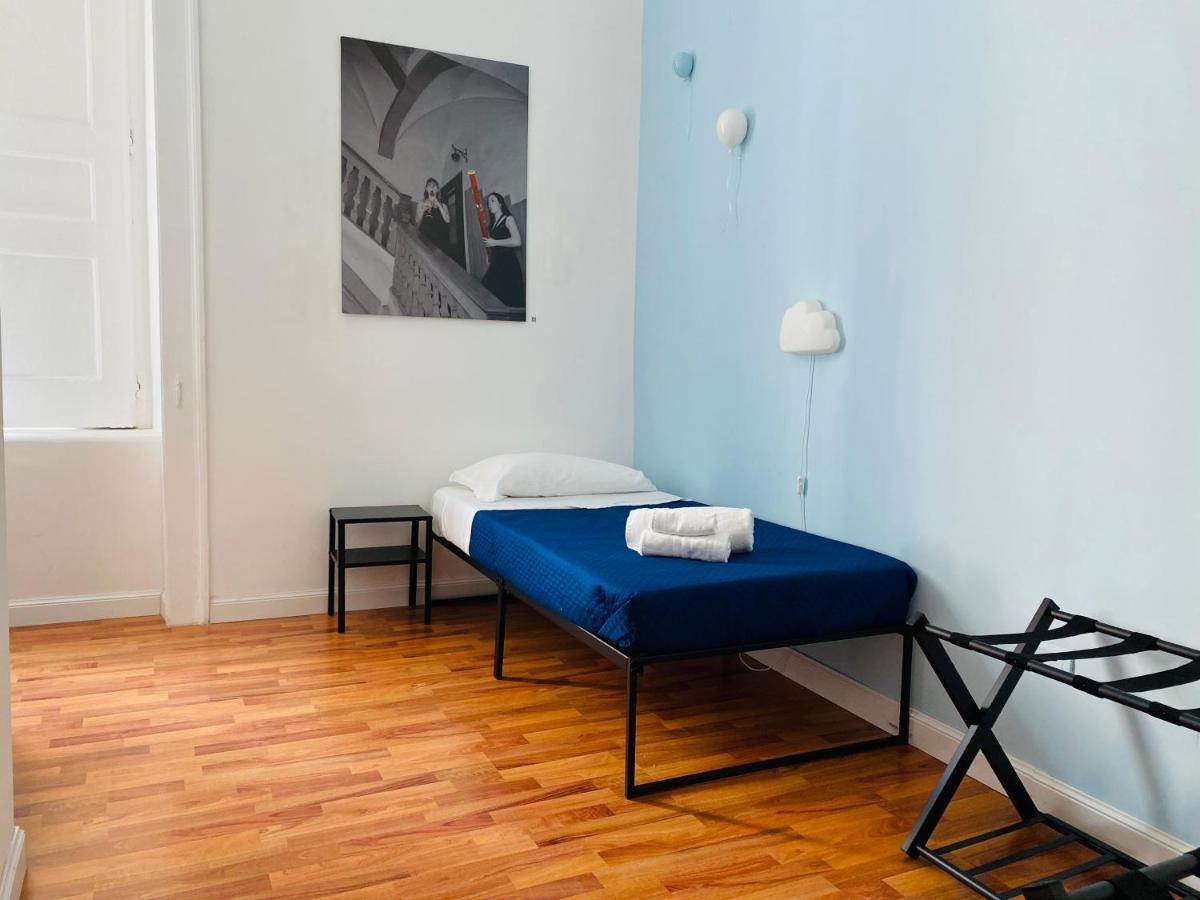 Sound - Apt Con Terrazza E Cucina 3 Min Toledo * Napels